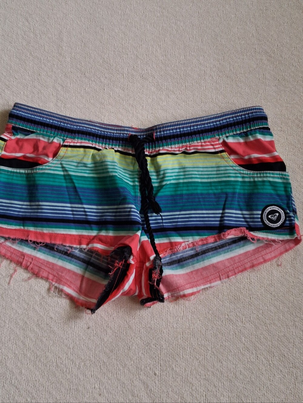 roxy rainbow striped shorts y2k surfer girl boho beach frayed raw hem small